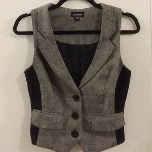 Jazzy Bebe Vest Size Small